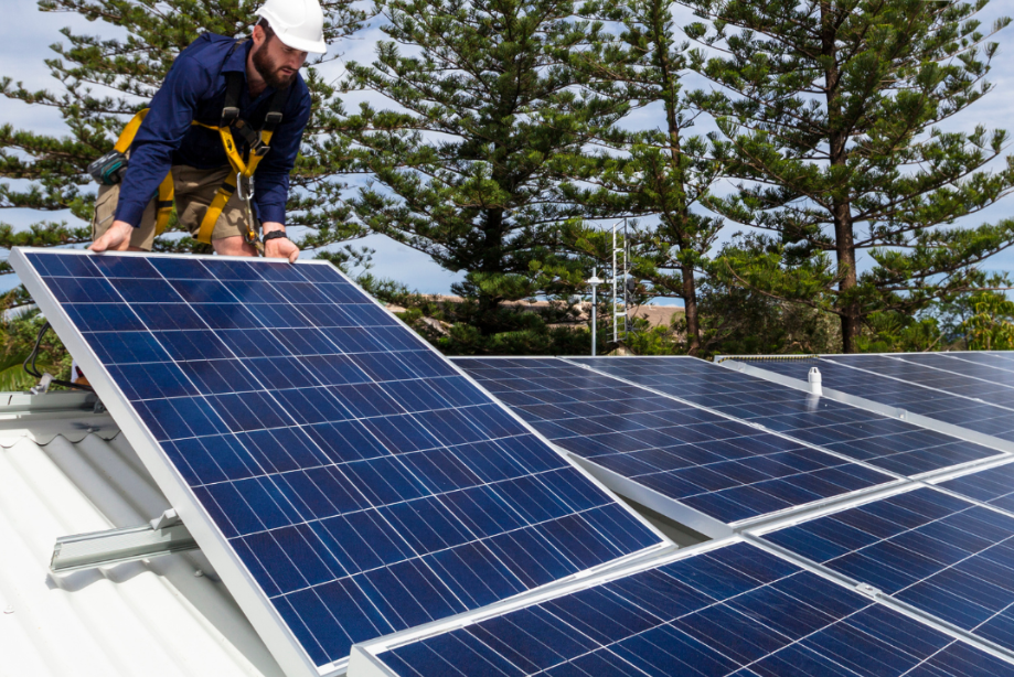 Utilising the Aussie Sun: Residential Solar and Energy Independence Down Under